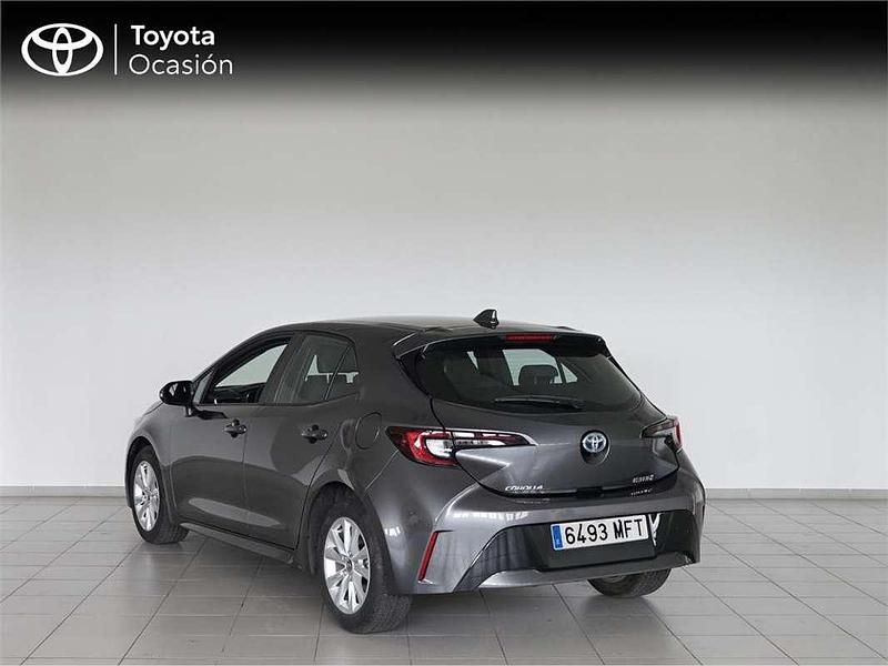 Usado Toyota Corolla Active 140 CV (102 kW) 2023 Monovolumen