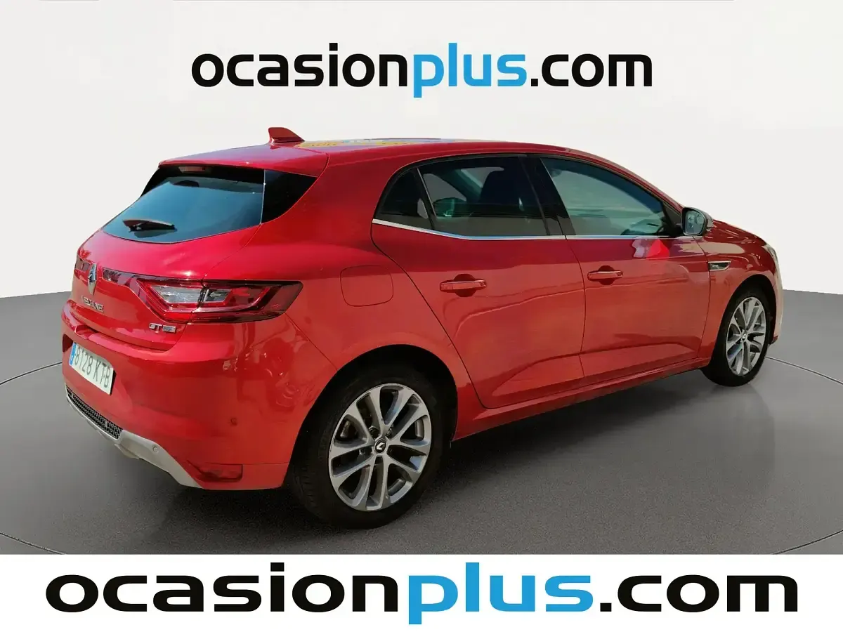 Usado Renault Mégane GT Line GT-Line 140 CV (102 kW) 2019 Rojo Berlina