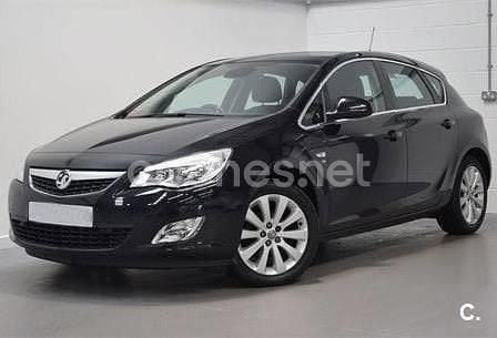 Negro Usado 2010 Opel Astra Sport Berlina | 2990 € (Precio justo) - Imagen 1/4