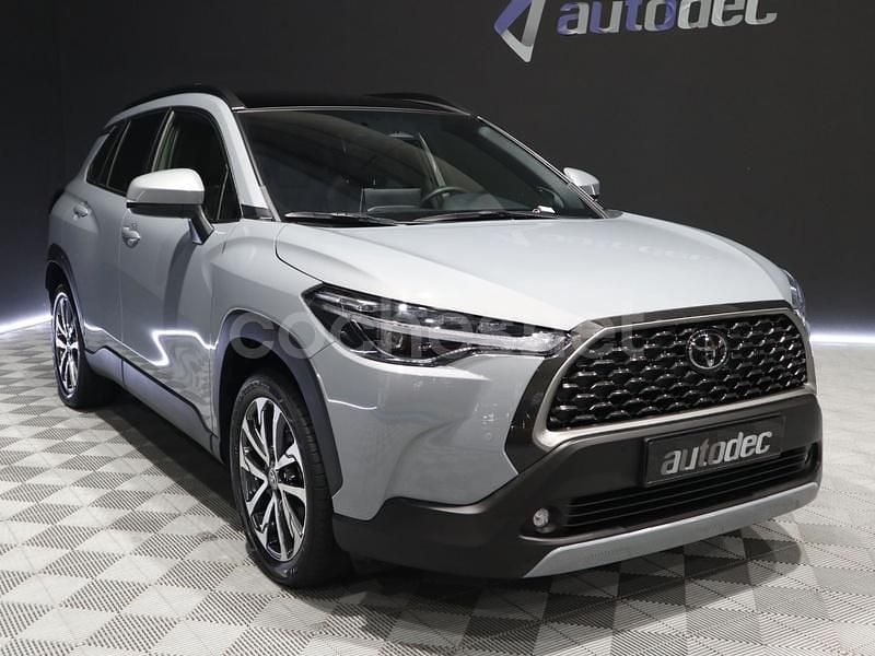 Usado Toyota Corolla Cross Plus 197 CV (144 kW) 2024 Gris / plata SUV