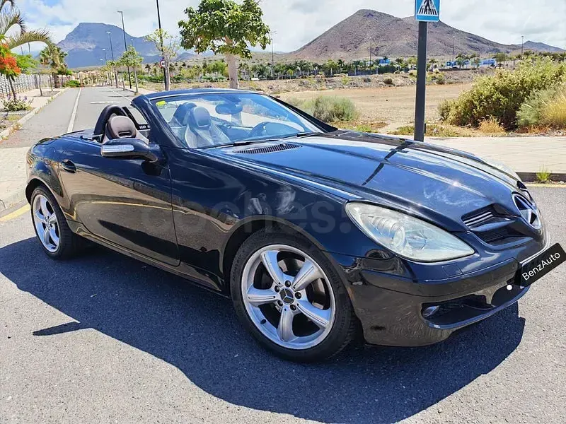 Usado Mercedes SLK280 231 CV (169 kW) 2006 Negro Descapotable