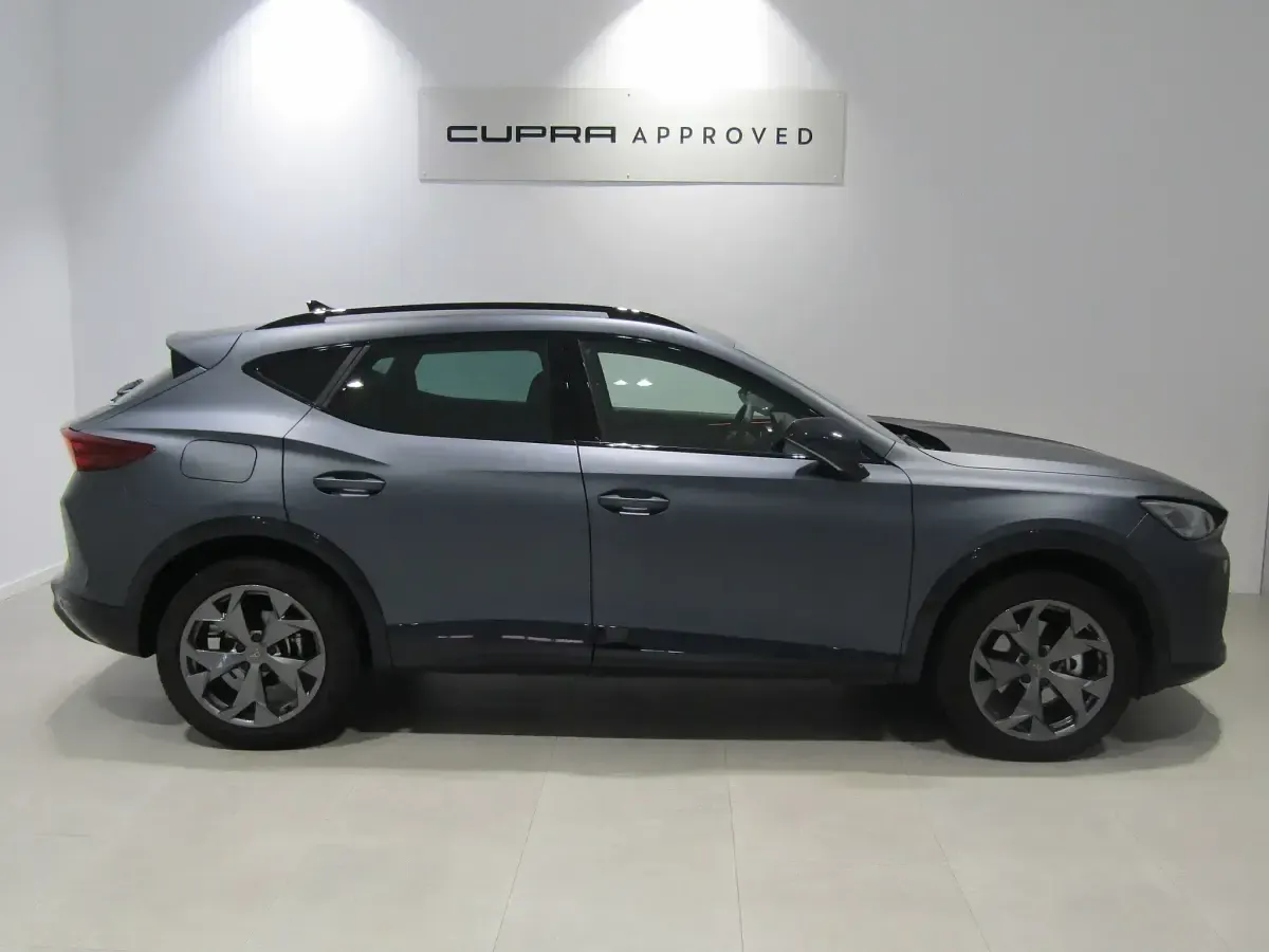 Usado Cupra Formentor 150 CV (110 kW) 2025 Gris SUV