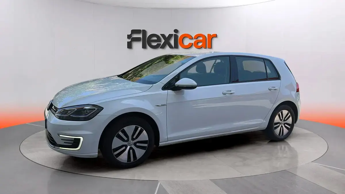 Usado VW e-Golf 100 kW (136 CV) 2019 Blanco Utilitario