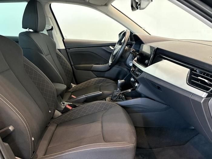 Usado Skoda Kamiq Ambition 110 CV (80 kW) 2023 Blanco SUV