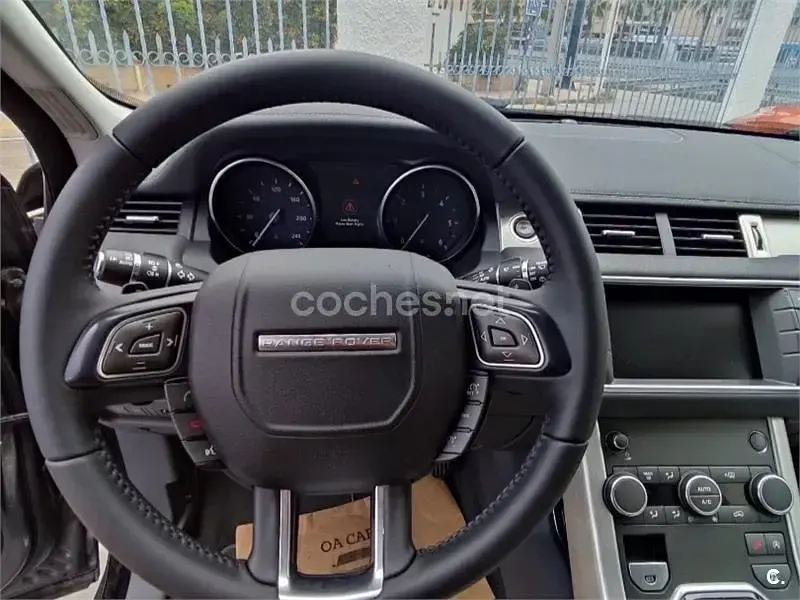 Usado Land Rover Range Rover evoque SE Dynamic 150 CV (110 kW) 2015 Gris / plata SUV
