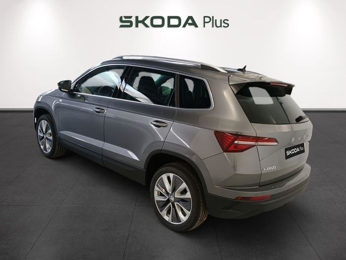 Gris Usado 2024 Skoda Karoq SUV | 30.490 € (Caro) - Imagen 1/4