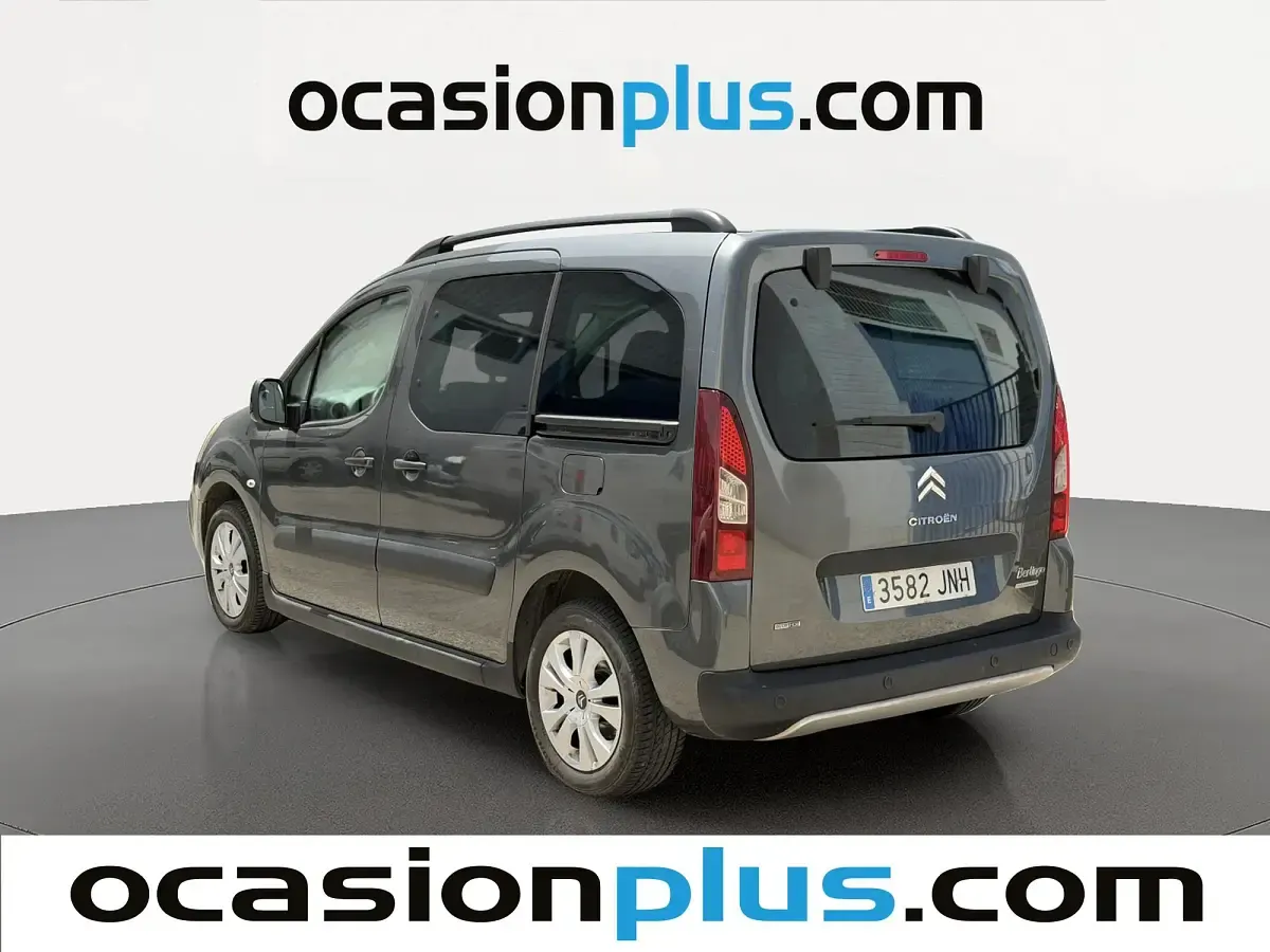 Usado Citroën Berlingo XTR 100 CV (73 kW) 2016 Gris Monovolumen