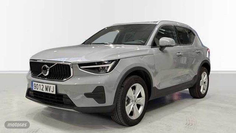 Usado Volvo XC40 Core 2024 Gris SUV