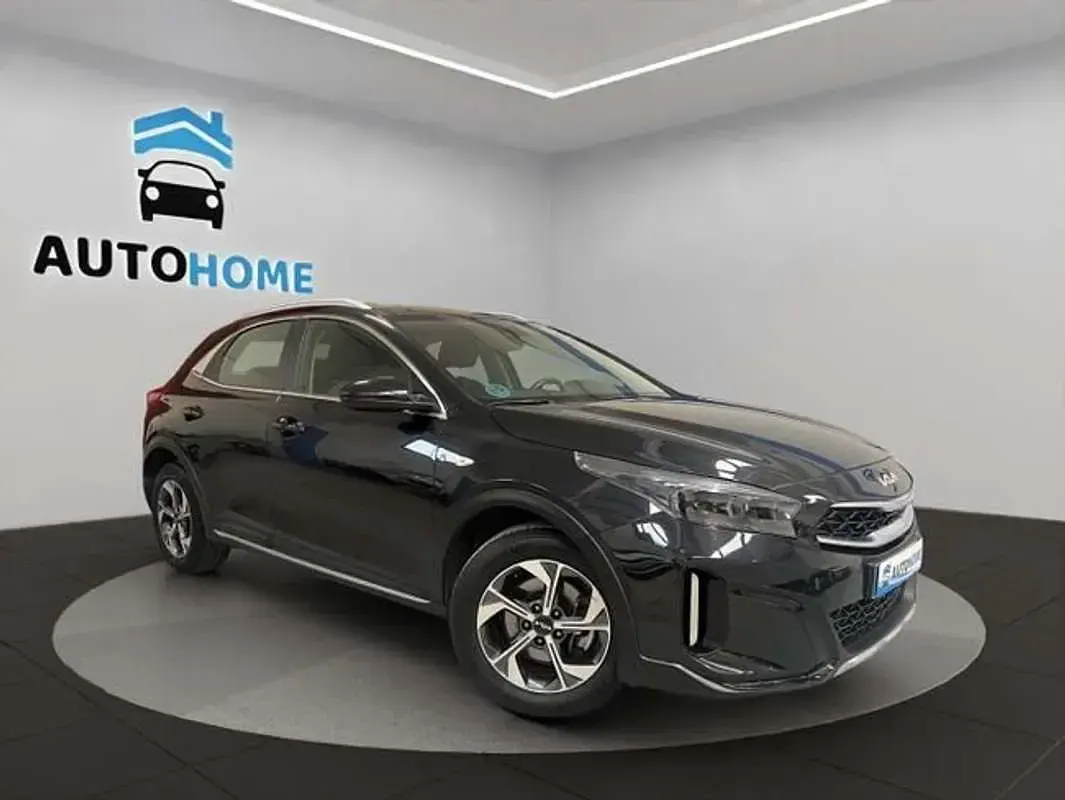 Usado Kia XCeed 120 CV (88 kW) 2023 Negro SUV