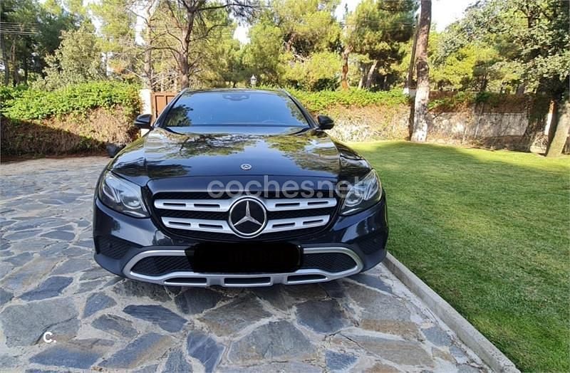 Negro Usado 2017 Mercedes E220 Familiar | 25.500 € (Caro) - Imagen 1/4