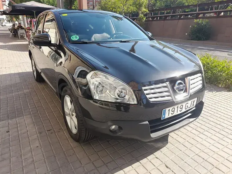Usado Nissan Qashqai Acenta 140 CV (102 kW) 2008 Negro SUV