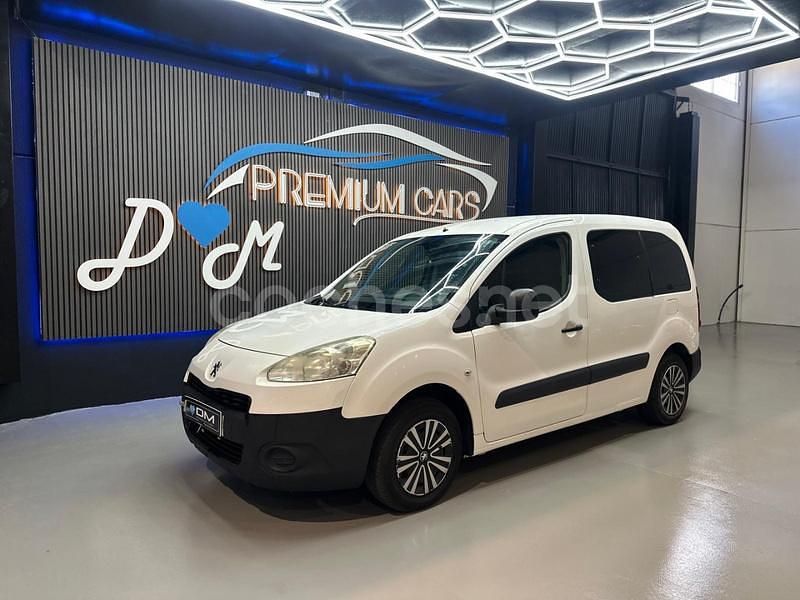Blanco Usado 2013 Peugeot Partner Tepee Active Monovolumen | 7499 € (Buen precio) - Imagen 1/4