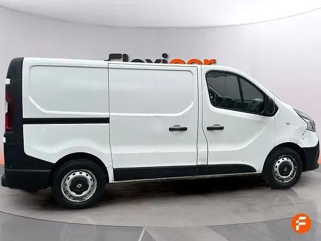 Begagnad Renault Trafic 95 HK (69 kW) 2018 Vit Minibuss