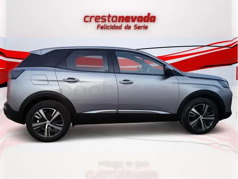 Usado Peugeot 3008 Allure 130 CV (95 kW) 2024 Gris / plata SUV