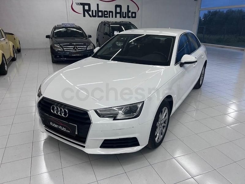 Usado Audi A4 190 CV (139 kW) 2017 Blanco Familiar