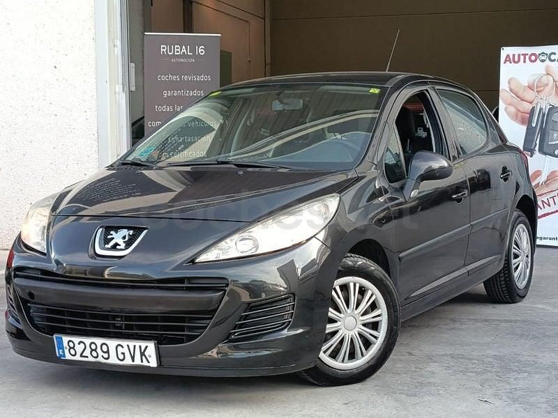 Usado Peugeot 207 95 CV (69 kW) 2010 Negro Berlina