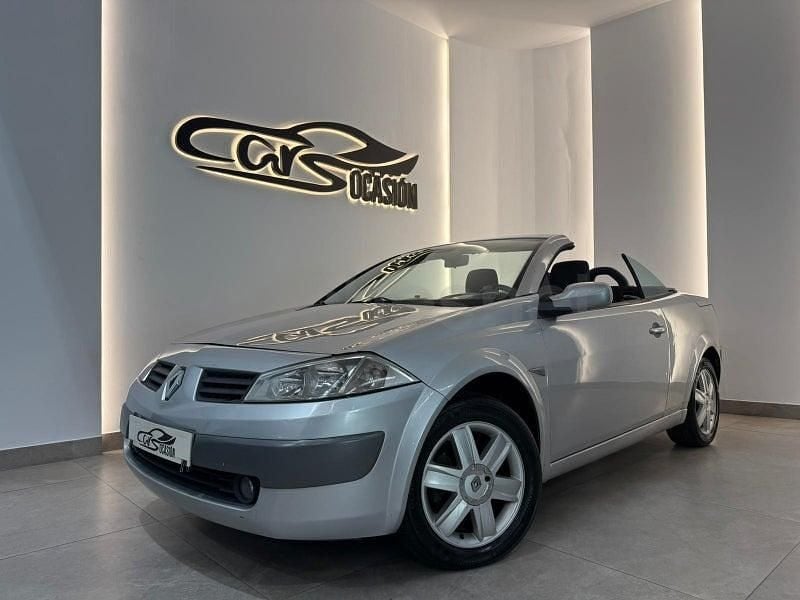 Beige Usado 2006 Renault Mégane Cabriolet Dynamique Descapotable | 3500 € (Precio justo) - Imagen 1/4