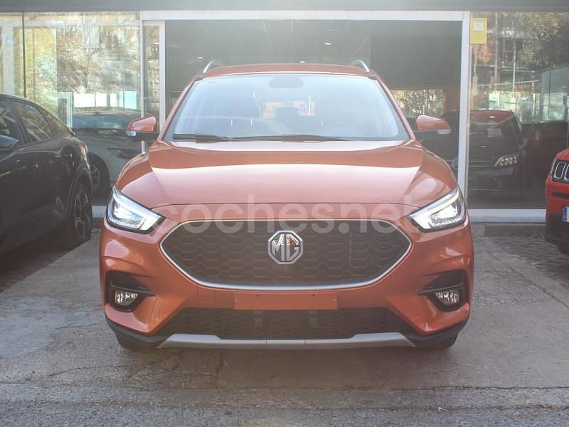 Usado MG ZS Luxury 106 CV (77 kW) 2023 Naranja SUV