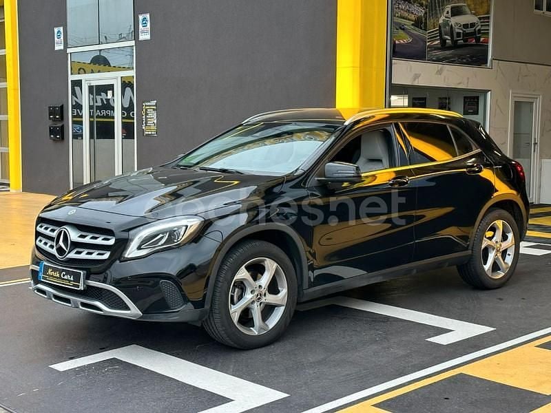 Negro Usado 2018 Mercedes GLA200 SUV | 19.999 € (Buen precio) - Imagen 1/4