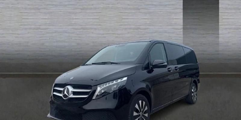 Usado Mercedes V250 190 CV (139 kW) 2023 Negro Monovolumen