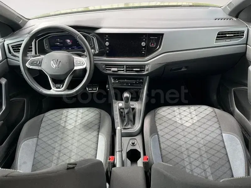 Usado VW Taigo R-line 116 CV (85 kW) 2024 Verde SUV