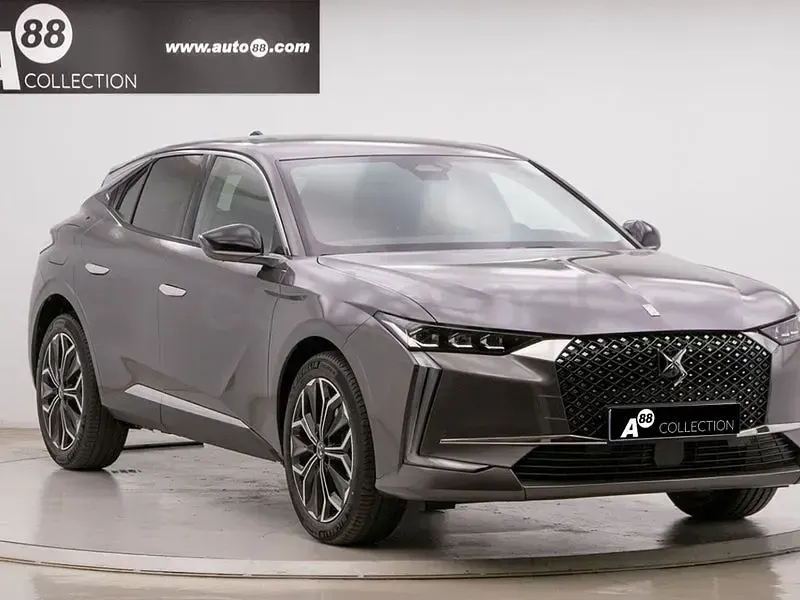 Usado DS Automobiles DS4 Rivoli 130 CV (95 kW) 2024 Gris / plata SUV