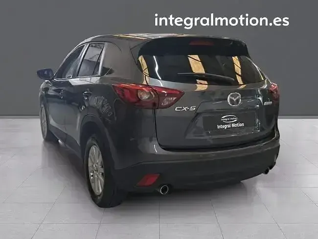 Usado Mazda CX-5 Style 149 CV (109 kW) 2016 Gris SUV