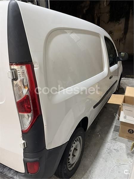 Usado Renault Kangoo 105 CV (77 kW) 2010 Blanco Monovolumen