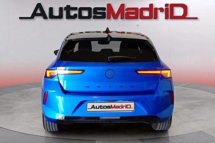 Usado Opel Astra GS Line 130 CV (95 kW) 2022