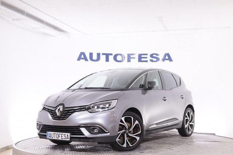 Usado Renault Scénic IV Intens 120 CV (88 kW) 2020 Gris titanio Monovolumen