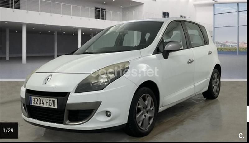 Blanco Usado 2011 Renault Scénic III Dynamique Monovolumen | 5500 € (Precio justo) - Imagen 1/4