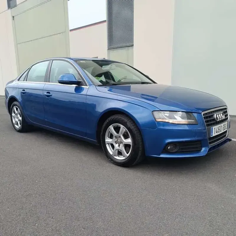 Usado Audi A4 143 CV (105 kW) 2008 Azul Berlina