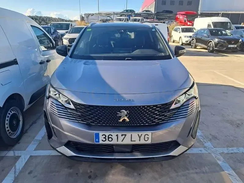 Usado Peugeot 3008 GT 300 CV (220 kW) 2022 Gris / plata SUV