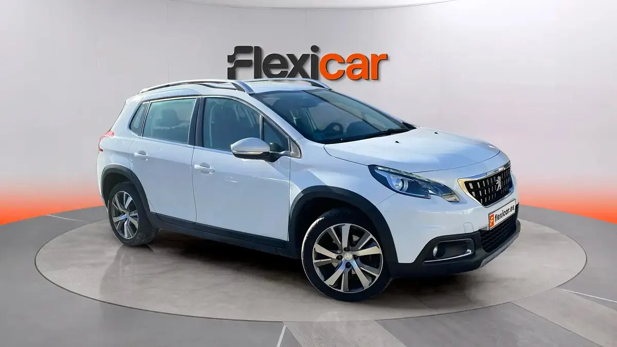Usado Peugeot 2008 Active 100 CV (73 kW) 2019 SUV