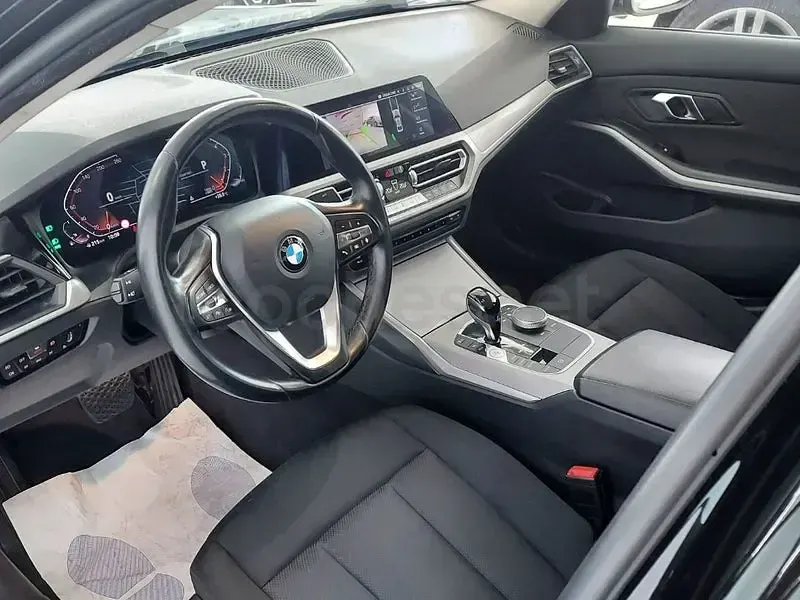 Usado BMW 320 Sport Line 184 CV (135 kW) 2021 Negro Berlina