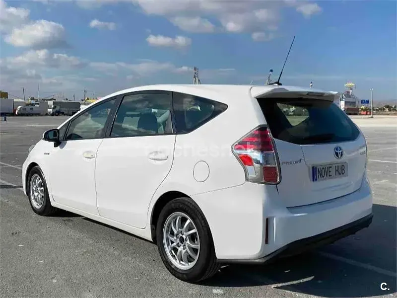 Usado Toyota Prius+ Eco 136 CV (100 kW) 2019 Blanco Monovolumen