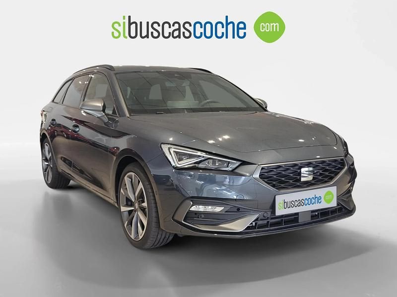 Gris/plata Nuevo 2025 Seat Leon FR | 29.300 € (Precio justo) - Imagen 1/4