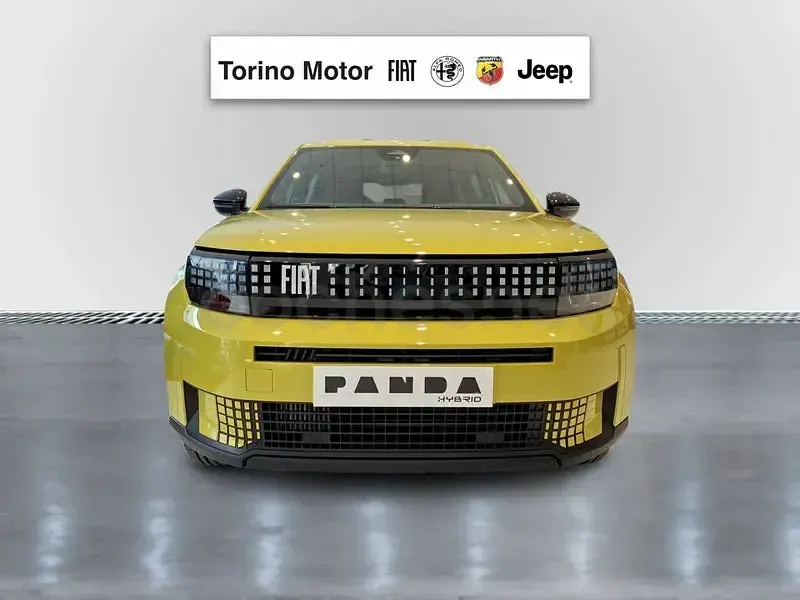 Nuevo Fiat Grande Panda Icon 100 CV (73 kW) 2026 Amarillo Utilitario