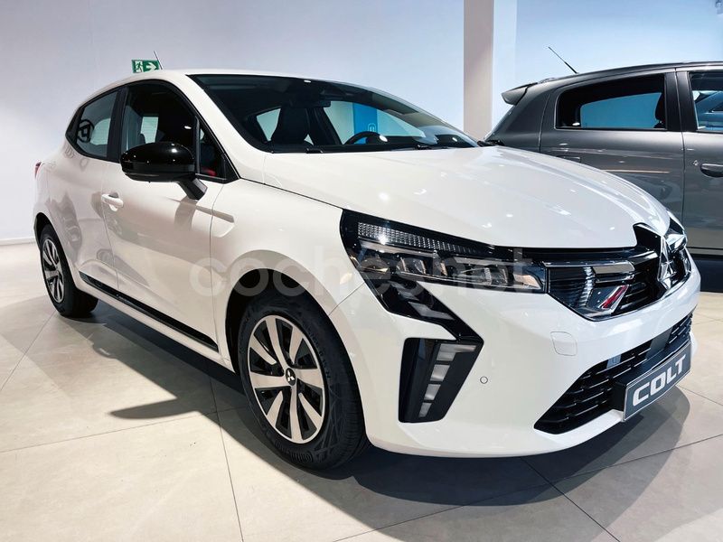 Nuevo Mitsubishi Colt Motion 90 CV (66 kW) 2025 Blanco Berlina