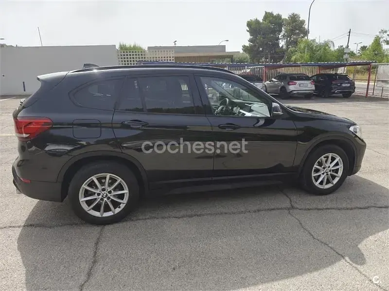Usado BMW X1 150 CV (110 kW) 2021 Negro SUV