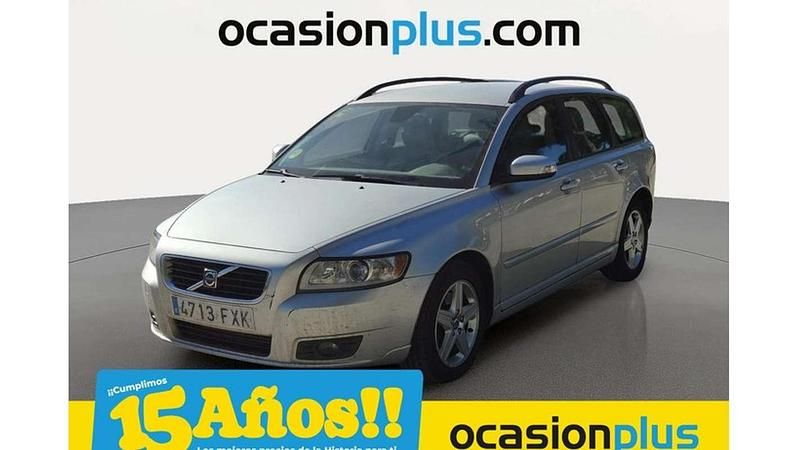 Plateado Usado 2007 Volvo V50 Momentum Familiar | 2990 € (Super precio) - Imagen 1/4
