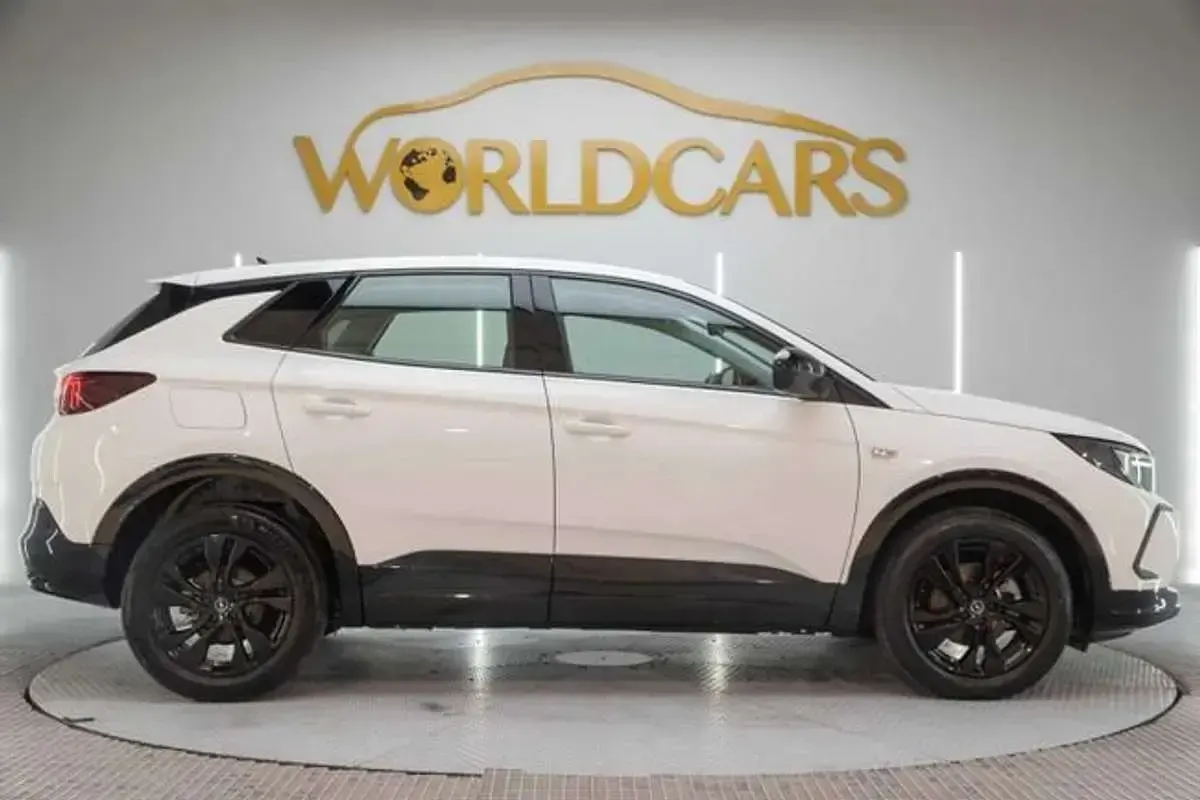Usado Opel Grandland X S 131 CV (96 kW) 2024 Blanco SUV