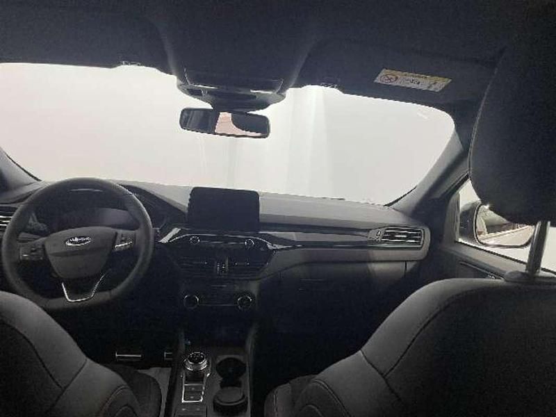 Usado Ford Kuga ST-Line X 190 CV (139 kW) 2023 Blanco SUV