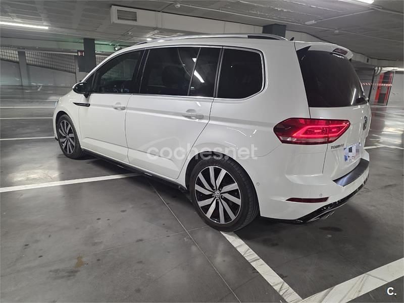 Usado VW Touran Sportline 150 CV (110 kW) 2019 Blanco Monovolumen