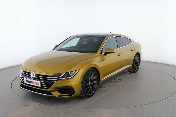 Otro Usado 2018 VW Arteon R-line Berlina | 26.199 € (Precio justo) - Imagen 1/3