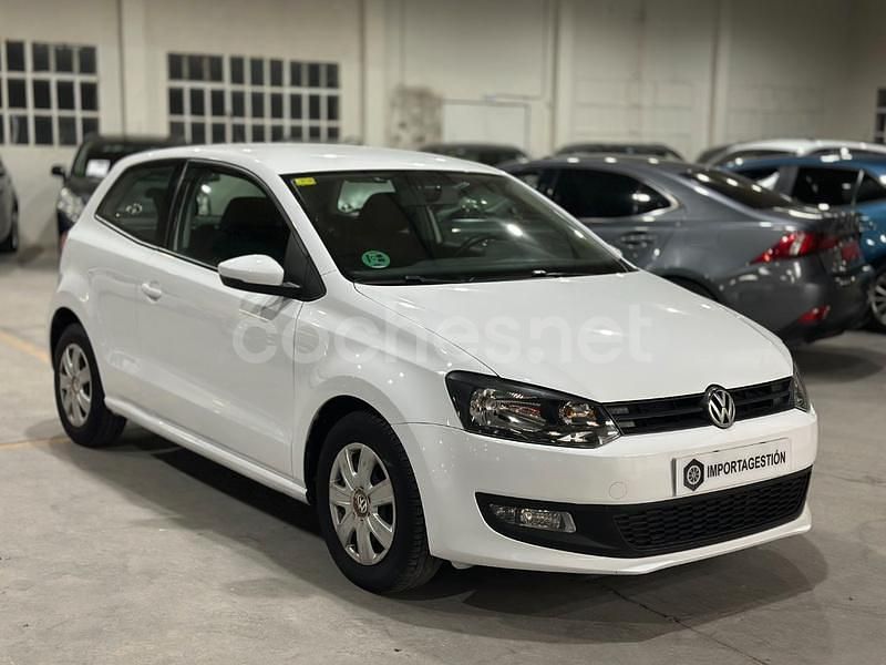 Blanco Usado 2010 VW Polo Advance Berlina | 7990 € (Precio justo) - Imagen 1/4