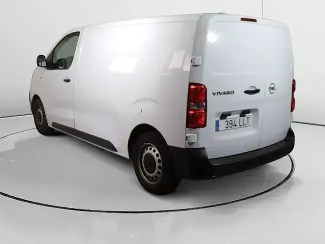 Usado Opel Vivaro 100 HP (73 kW) 2020 Branco Monovolume
