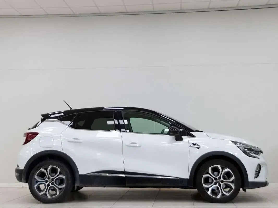 Usado Renault Captur Zen 131 CV (96 kW) 2020 Blanco SUV