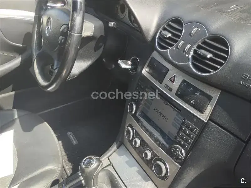 Usado Mercedes CLK200 Avantgarde 163 CV (119 kW) 2008 Negro Coupe