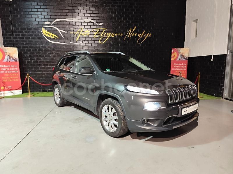 Usado Jeep Cherokee Limited 200 CV (147 kW) 2016 Gris / plata SUV